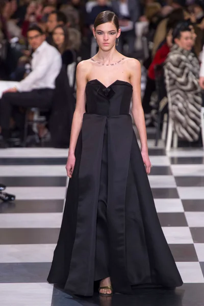 Look 69